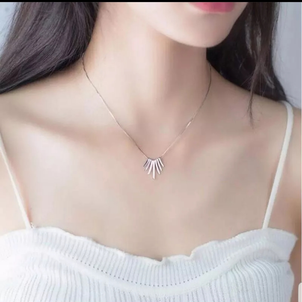 💜💛Sterling silver 7 piece pendant necklace